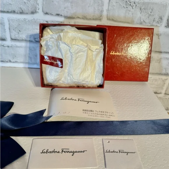 Salvatore Ferragamo Repitle Print wallet with box - Picture 6 of 13